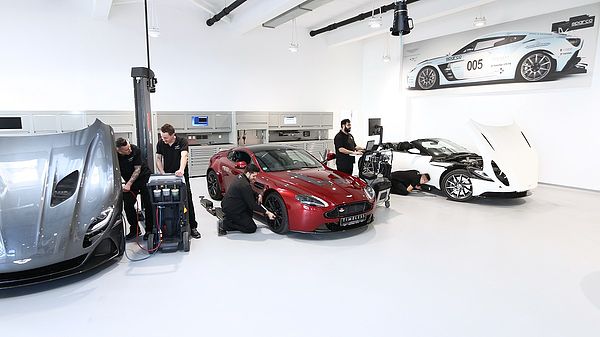 2019: Unsere Werkstatt von Emil Frey Exclusive Cars GmbH