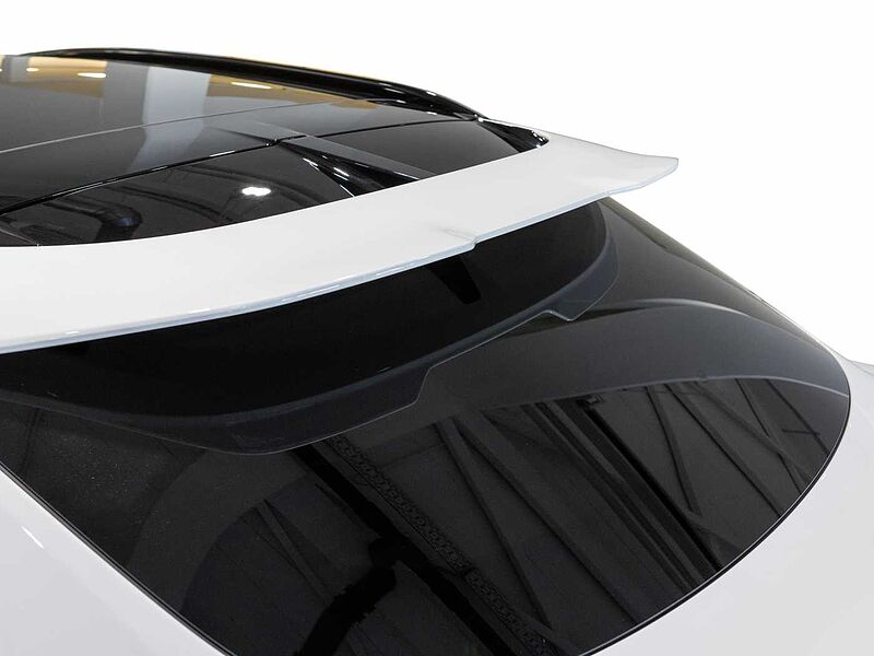 Aston Martin DBX 707